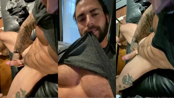 Nick Bayne – Busting my thick load, it felt so fucking good
